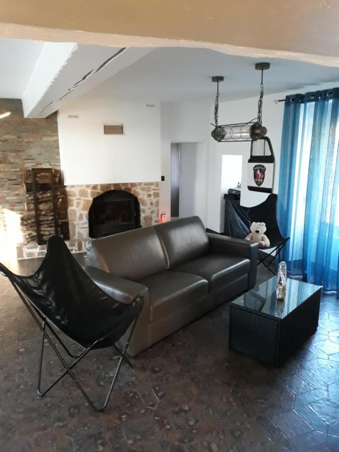 Appartamento Chambre Double Au Calme Proche Puy Du Fo Le Boupère Esterno foto