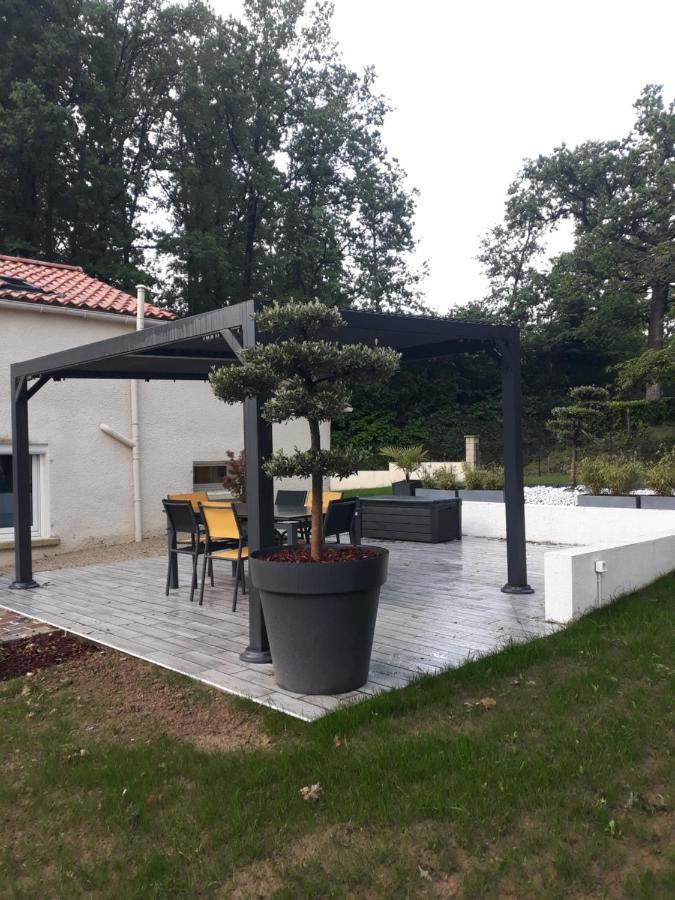 Appartamento Chambre Double Au Calme Proche Puy Du Fo Le Boupère Esterno foto